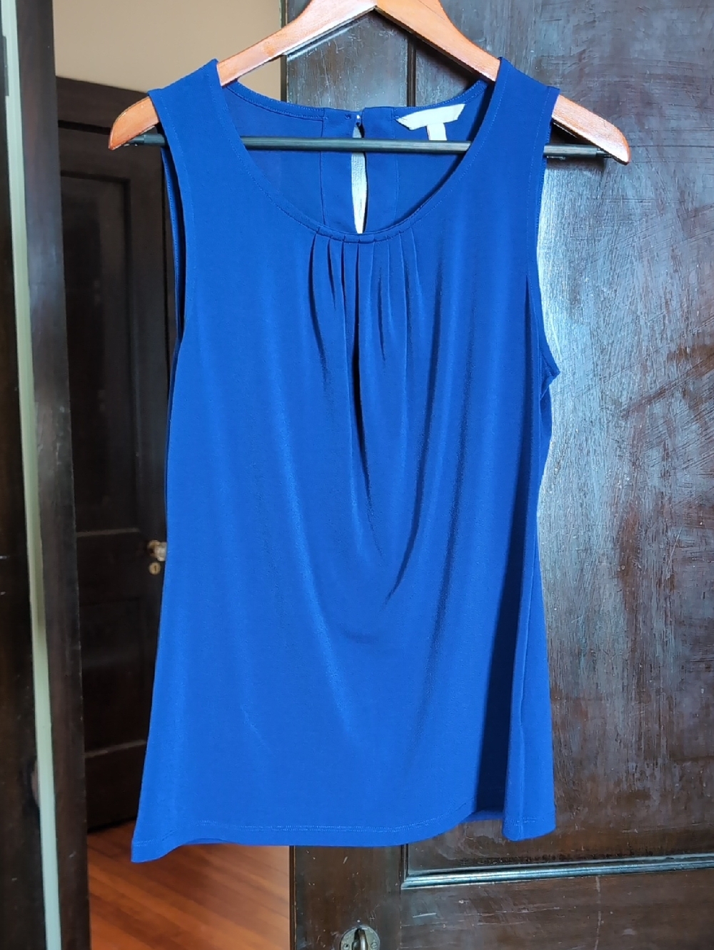 Banana Republic Sleeveless Pleat-Front Tank Top - Blue